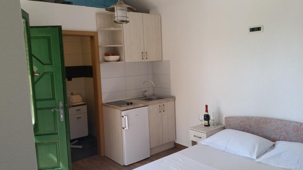 Apartments Vile Holiday Zivogosce Ngoại thất bức ảnh