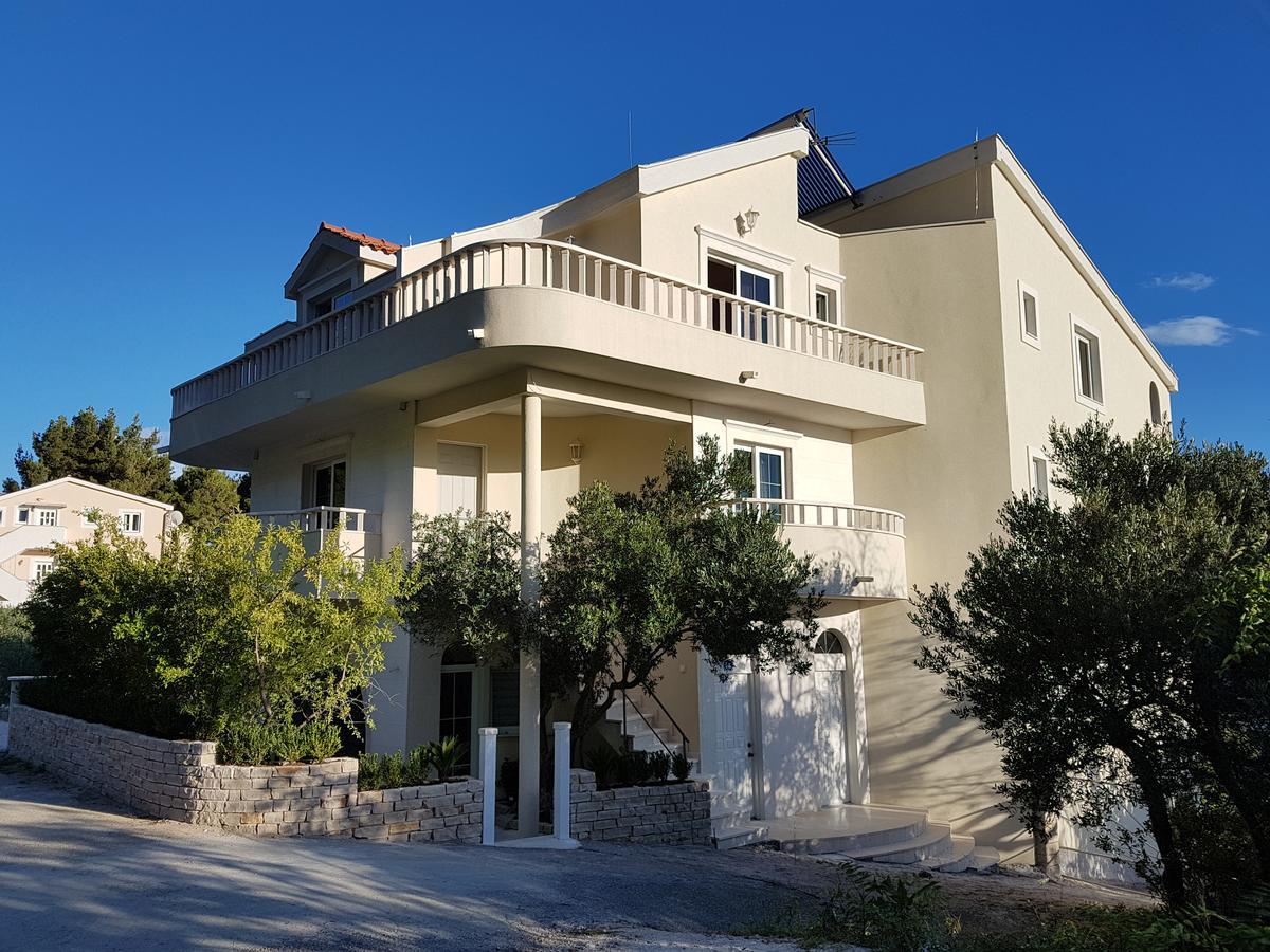 Apartments Vile Holiday Zivogosce Ngoại thất bức ảnh